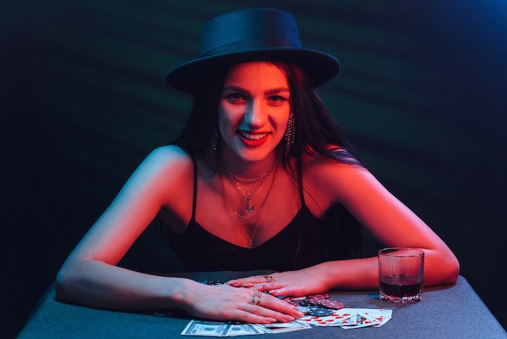 Studio meja baccarat dewalangit77 dengan dealer profesional dan kamera multi-sudut berkualitas HD
